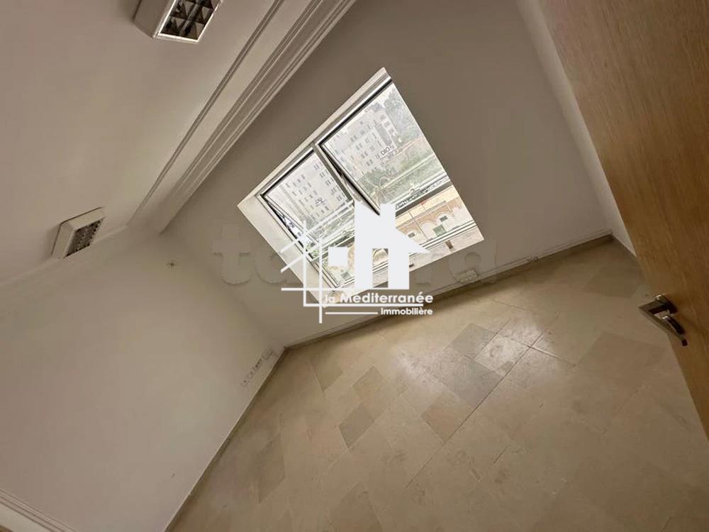 Le Bardo&nbsp;Le Bardo&nbsp;Location&nbsp;Autre&nbsp;Bureau h4 hst