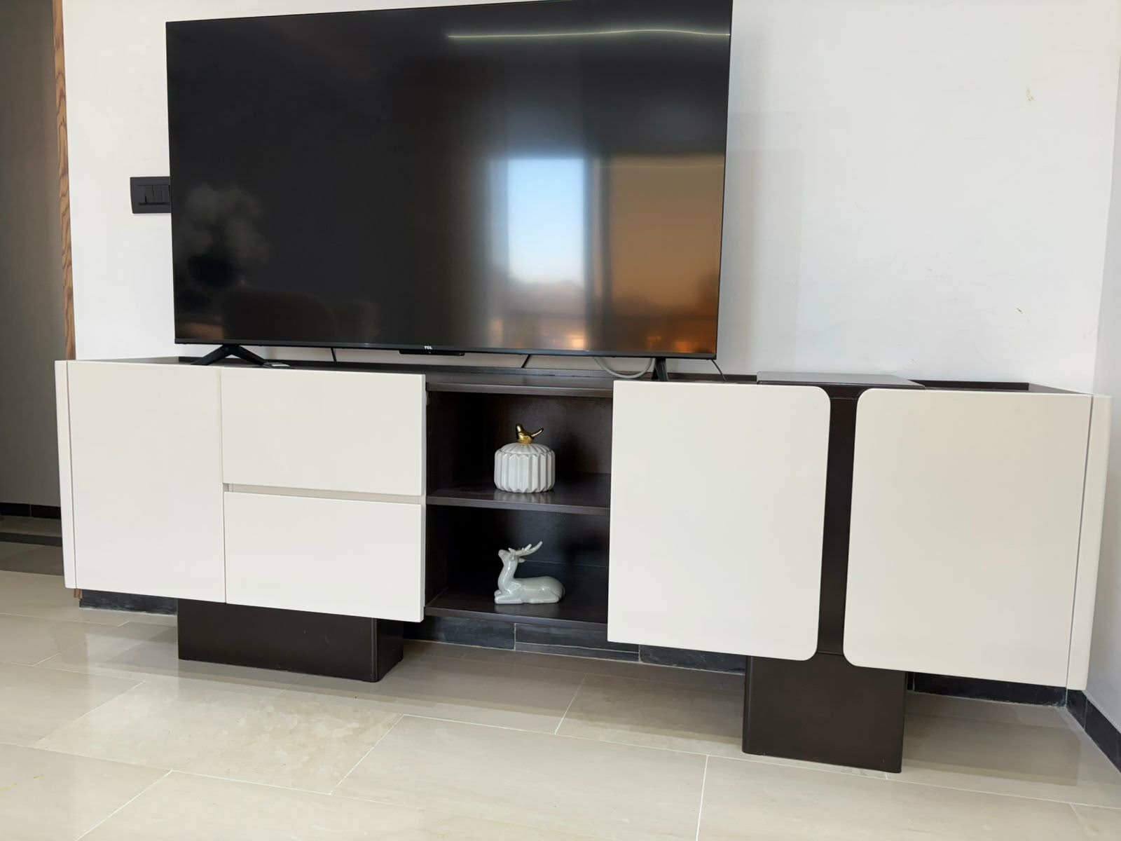 Ezzahra&nbsp;Ezzahra&nbsp;Salon - Salle � manger &nbsp;Salons&nbsp;Salon et table tv