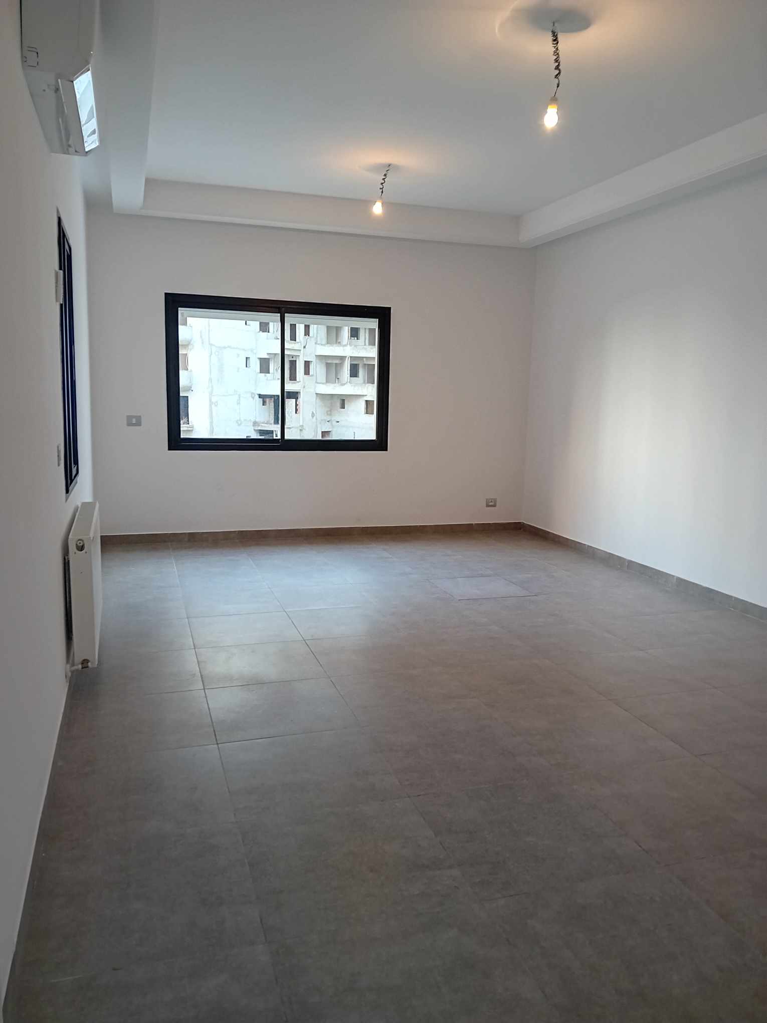 Ain Zaghouan&nbsp;Jardins de Carthage&nbsp;Vente&nbsp;Appart. 5 pi�ces+&nbsp;Aprt s4 jardin de carthage