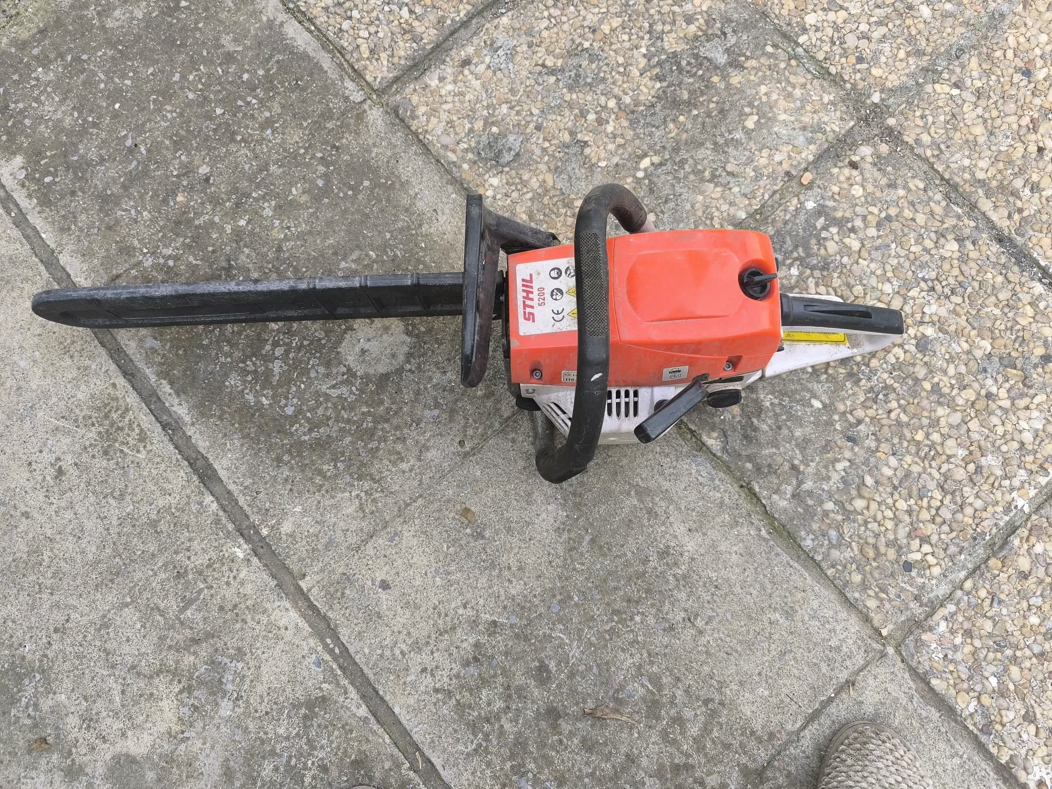 Ben Arous&nbsp;Ben Arous Sud&nbsp;Jardinage&nbsp;Autre&nbsp;Tron�onneuse sthil