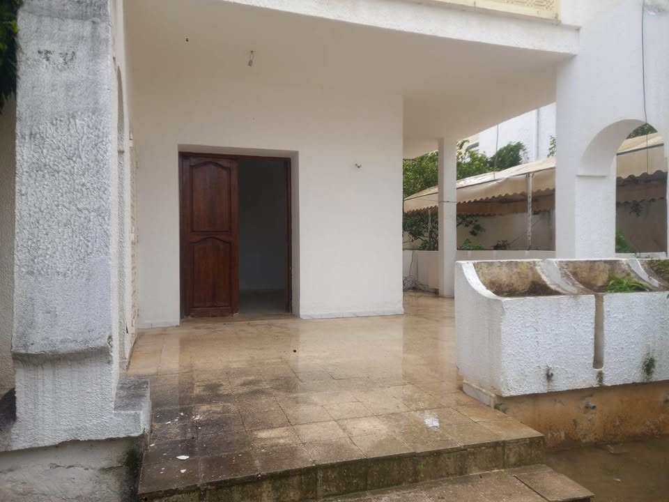 El Menzah&nbsp;El Menzah 9&nbsp;Location&nbsp;Maisons&nbsp;Spacieux rdc de villa