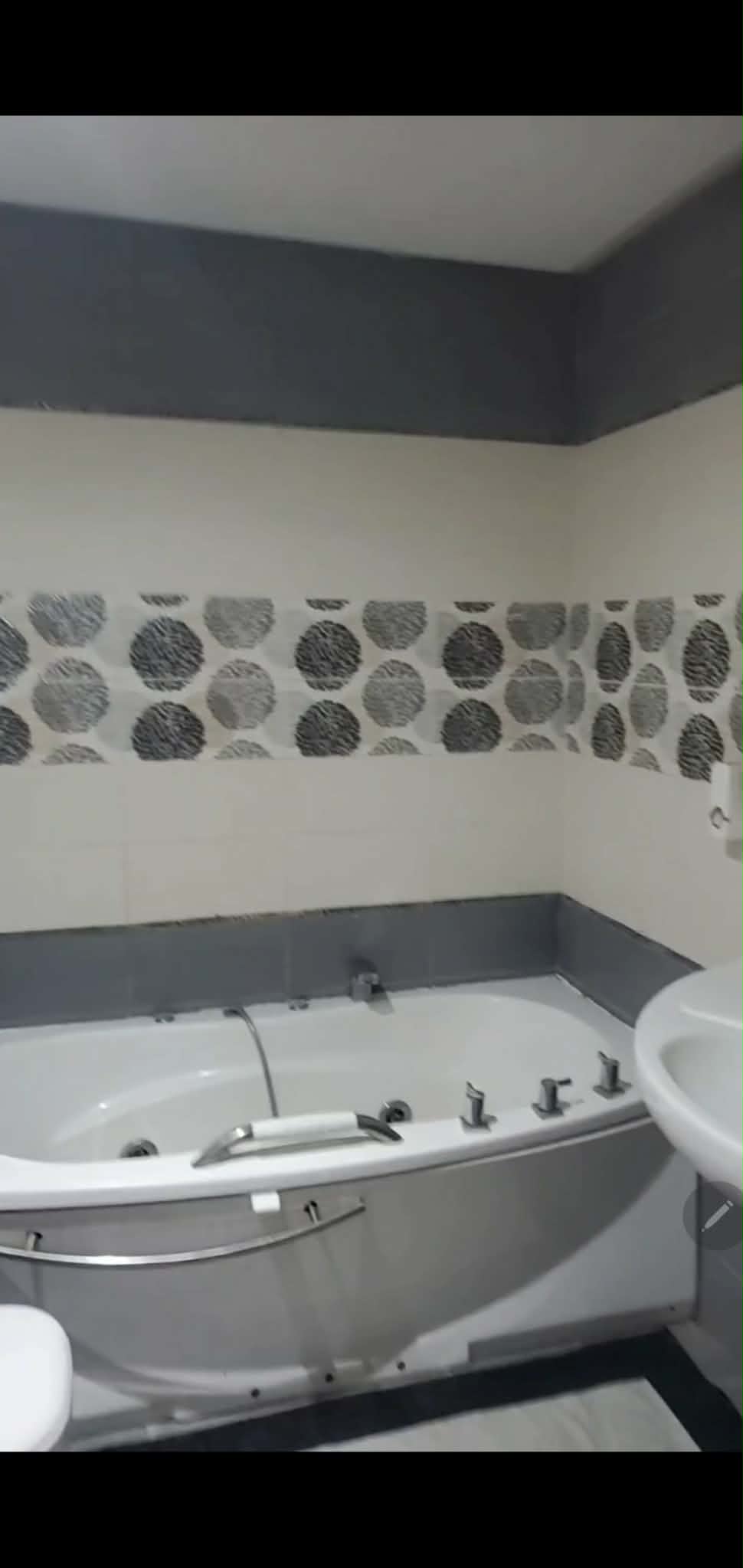 Ariana Ville&nbsp;Ariana&nbsp;Location&nbsp;Appart. 4 pi�ces&nbsp;Appartement meubl�e