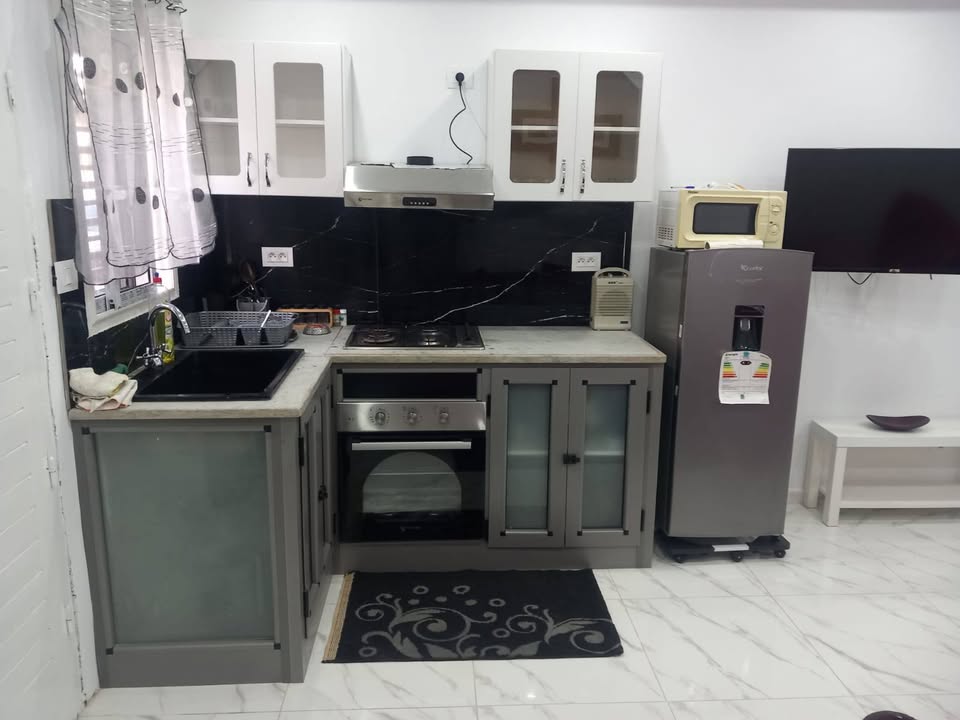 Ariana Ville&nbsp;El Menzah 5&nbsp;Location&nbsp;Appart. 1 pi�ce&nbsp;Joli studio meubl�e bien �quip�e