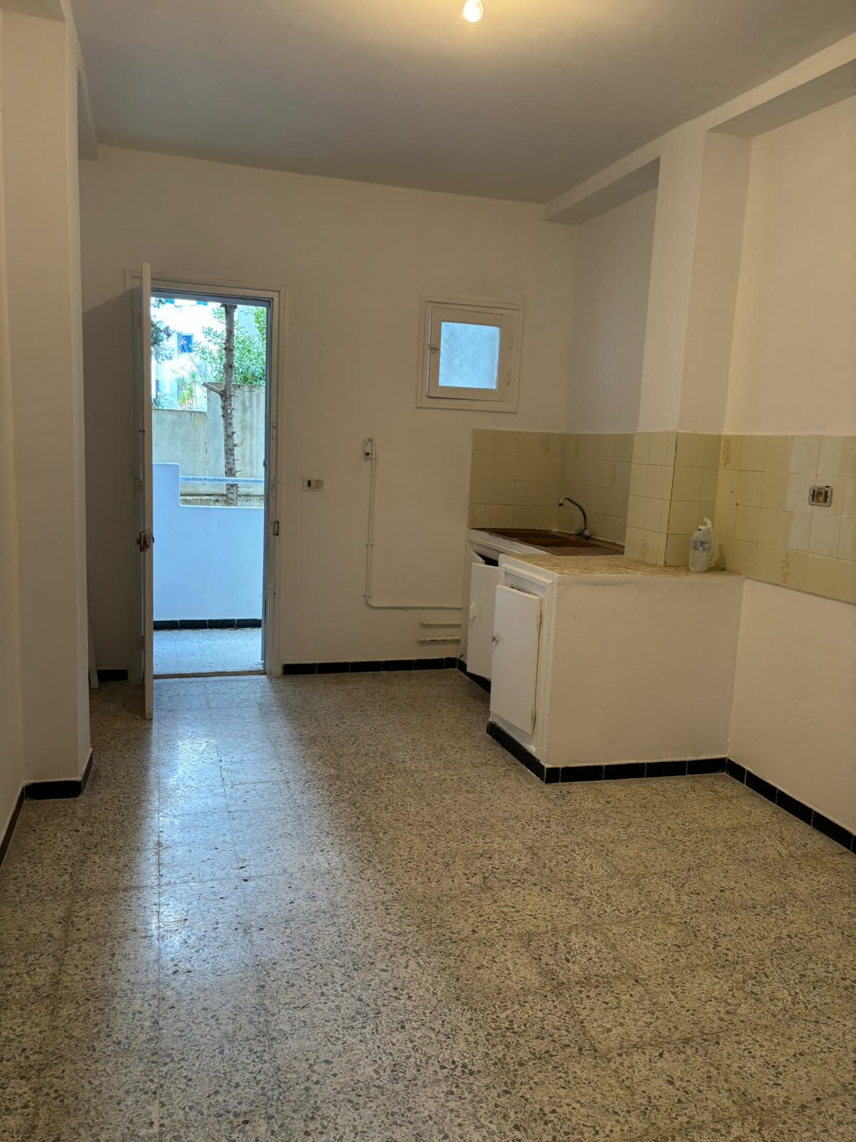 El Menzah&nbsp;El Manar 2&nbsp;Vente&nbsp;Appart. 3 pi�ces&nbsp;Joli appartement s3 au rdc