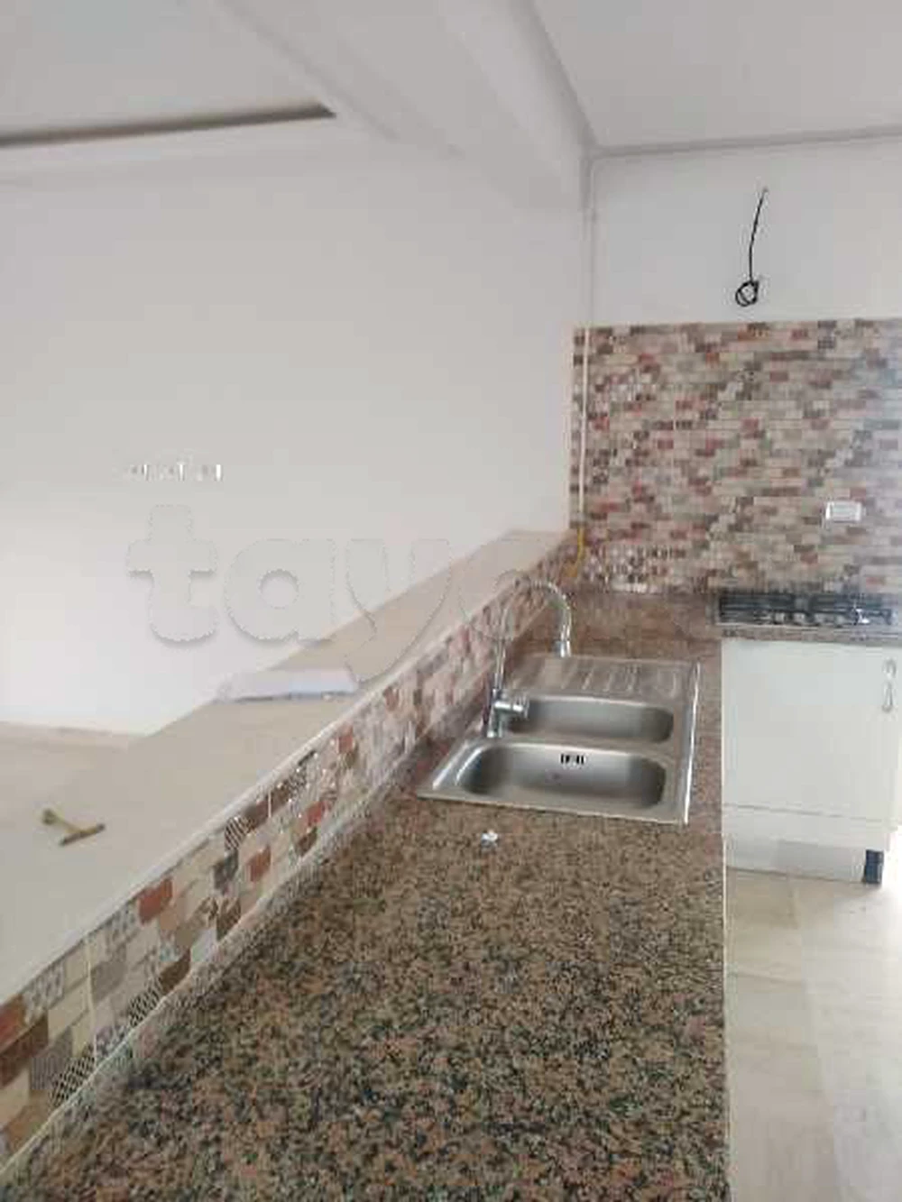 Mnihla&nbsp;Jardins d'el Menzah&nbsp;Location&nbsp;Appart. 2 pi�ces&nbsp;Appartement s2 a jardin del menzah 2