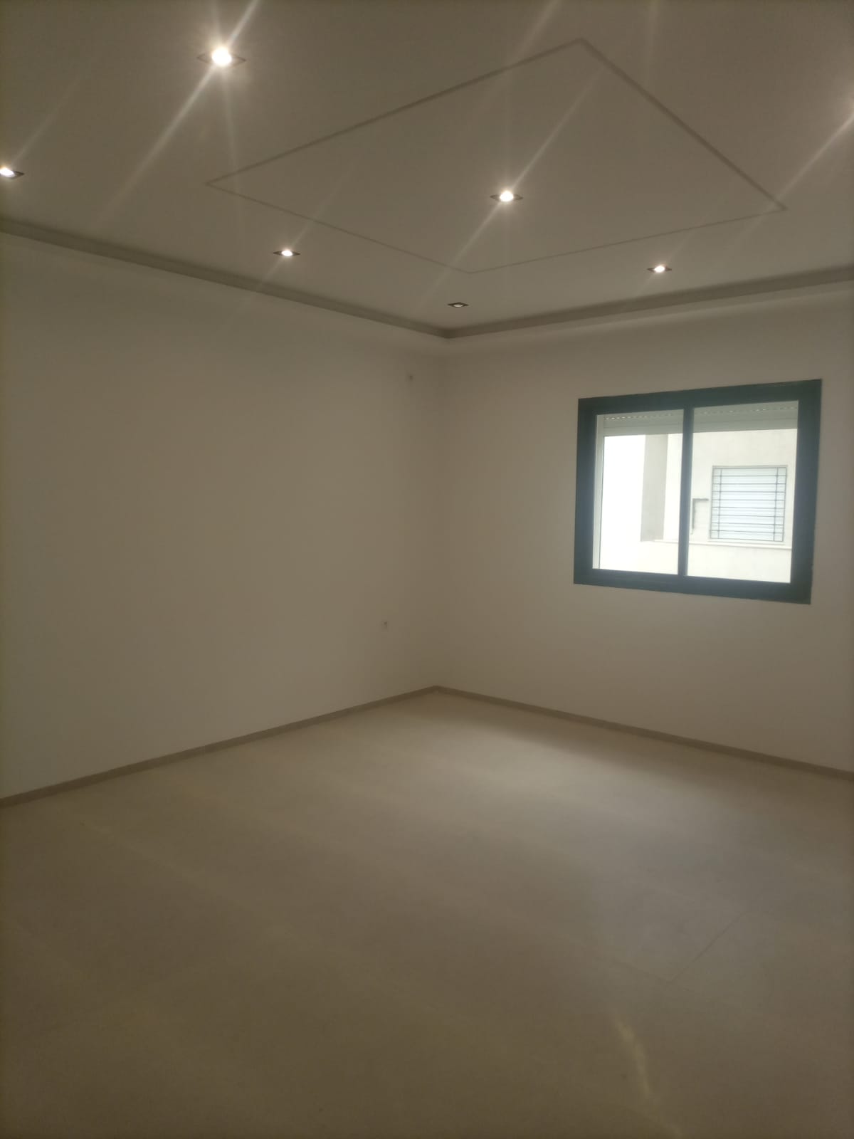 Mnihla&nbsp;Jardins d'el Menzah&nbsp;Location&nbsp;Appart. 3 pi�ces&nbsp;Des appartement s2 et s3