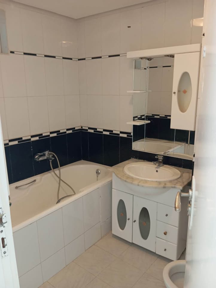 El Menzah&nbsp;El Menzah 9&nbsp;Location&nbsp;Appart. 3 pi�ces&nbsp;Joli appartement bien �quip�e