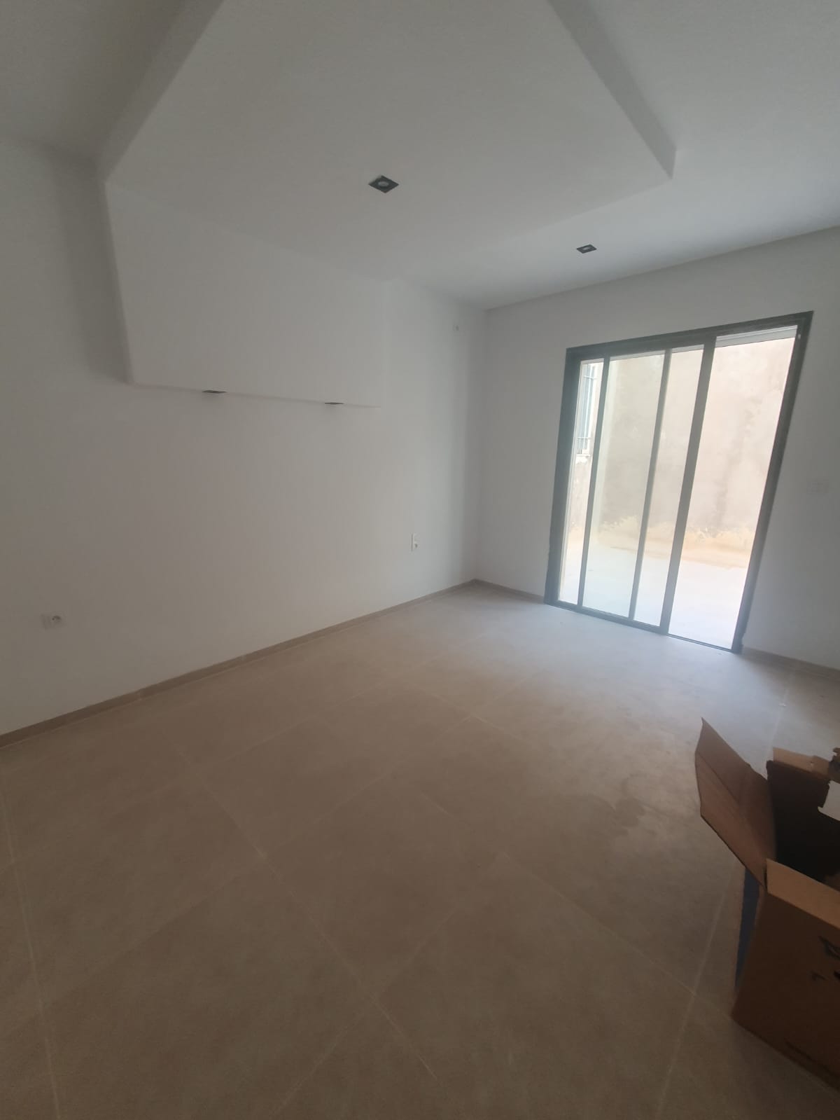 Mnihla&nbsp;Jardins d'el Menzah&nbsp;Location&nbsp;Appart. 3 pi�ces&nbsp;Des appartement neuf jamais habit�e