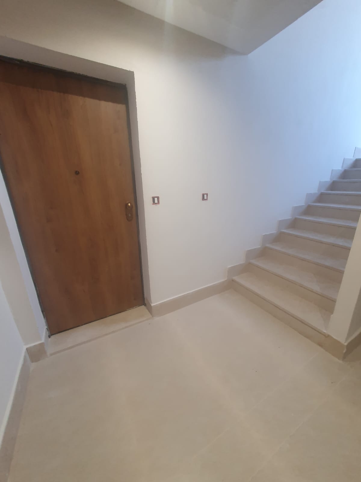 Mnihla&nbsp;Jardins d'el Menzah&nbsp;Location&nbsp;Appart. 3 pi�ces&nbsp;Des appartement neuf jamais habit�e