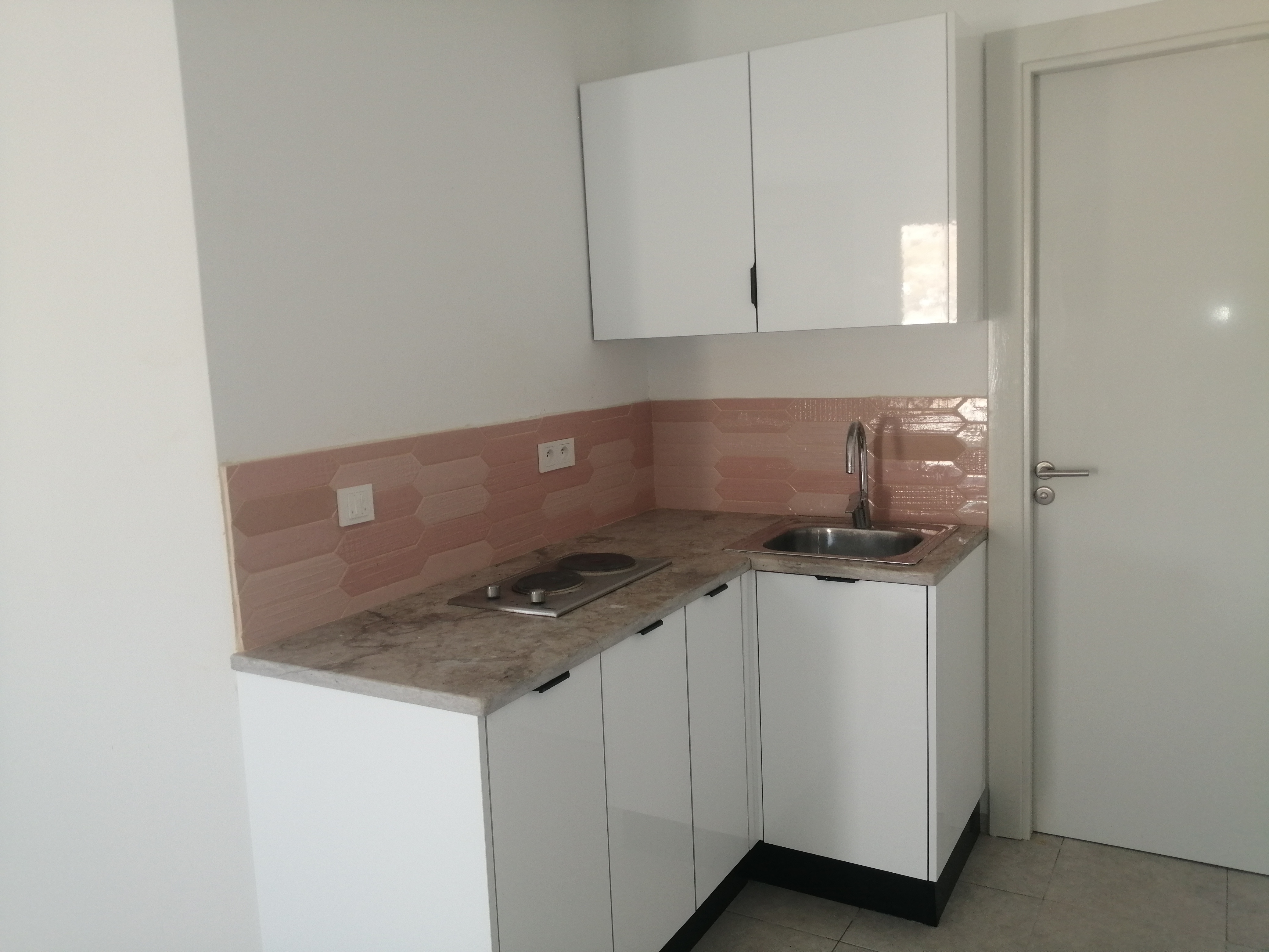 Mnihla&nbsp;Jardins d'el Menzah&nbsp;Location&nbsp;Appart. 1 pi�ce&nbsp;Joli studio s1 au rdc