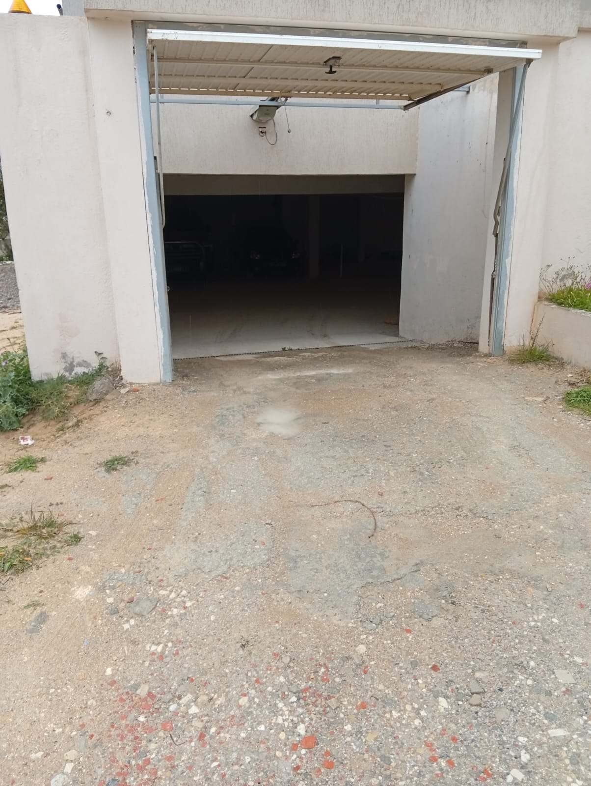 Ariana Ville&nbsp;Cite Ennasr 2&nbsp;Location&nbsp;Appart. 3 pi�ces&nbsp;Etage de villa s2 � ennasr 2