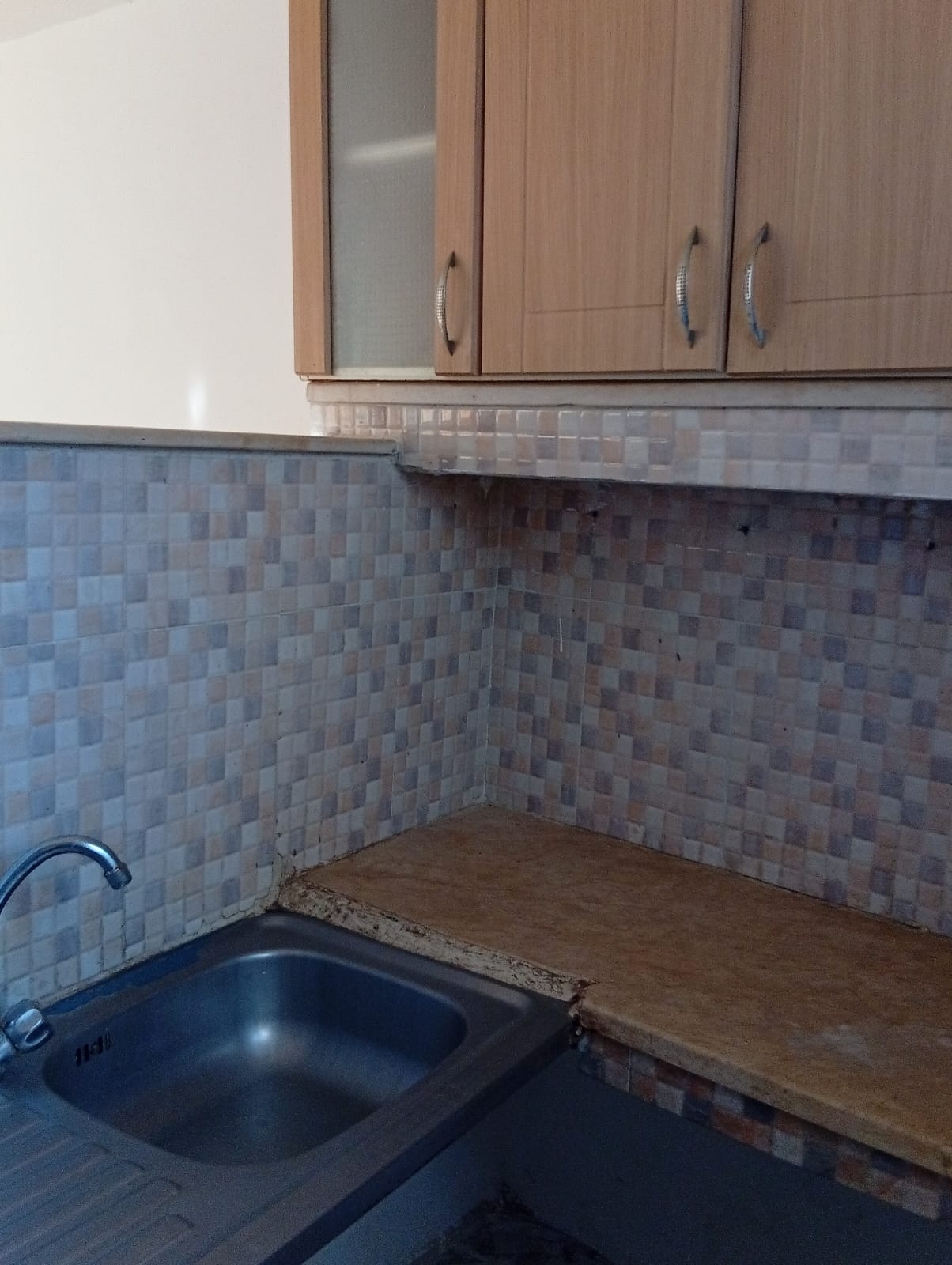 Ariana Ville&nbsp;El Menzah 8&nbsp;Location&nbsp;Appart. 1 pi�ce&nbsp;Un studio s0 jamais habit� � menzah 8