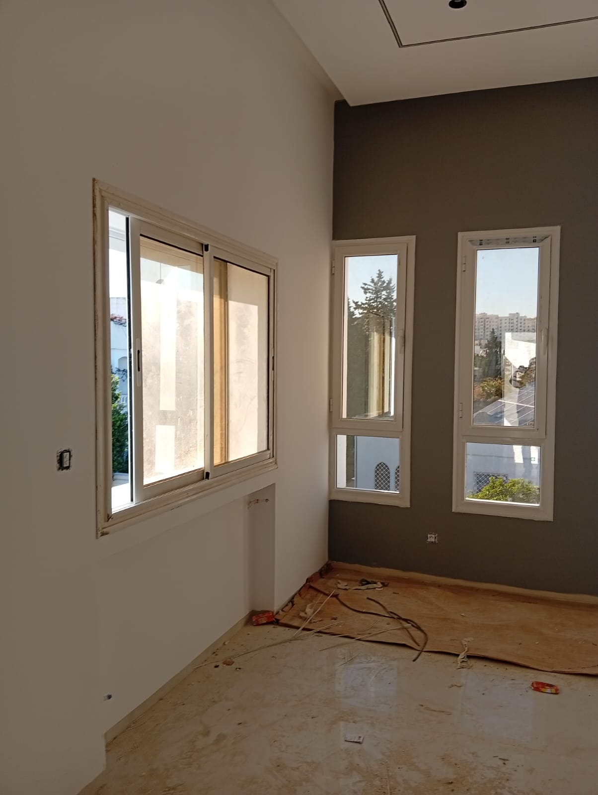 Ariana Ville&nbsp;El Menzah 8&nbsp;Location&nbsp;Appart. 4 pi�ces&nbsp;Un �tage de villa jamais habit� � menzah 8