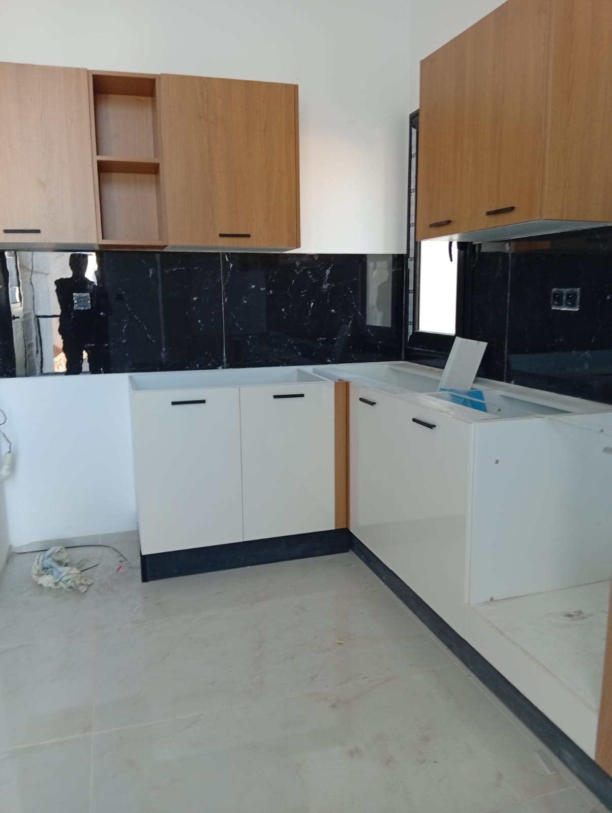 Ariana Ville&nbsp;El Menzah 8&nbsp;Location&nbsp;Appart. 4 pi�ces&nbsp;Un �tage de villa jamais habit� � menzah 8