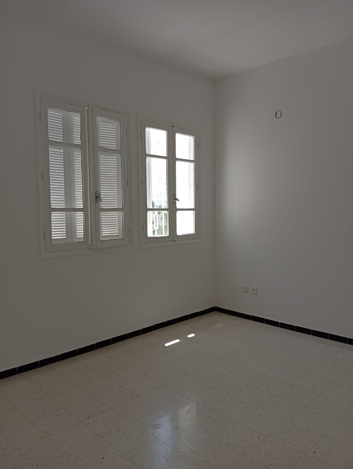 Ariana Ville&nbsp;El Menzah 7&nbsp;Location&nbsp;Maisons&nbsp;Un �tage de villa � menzah 7