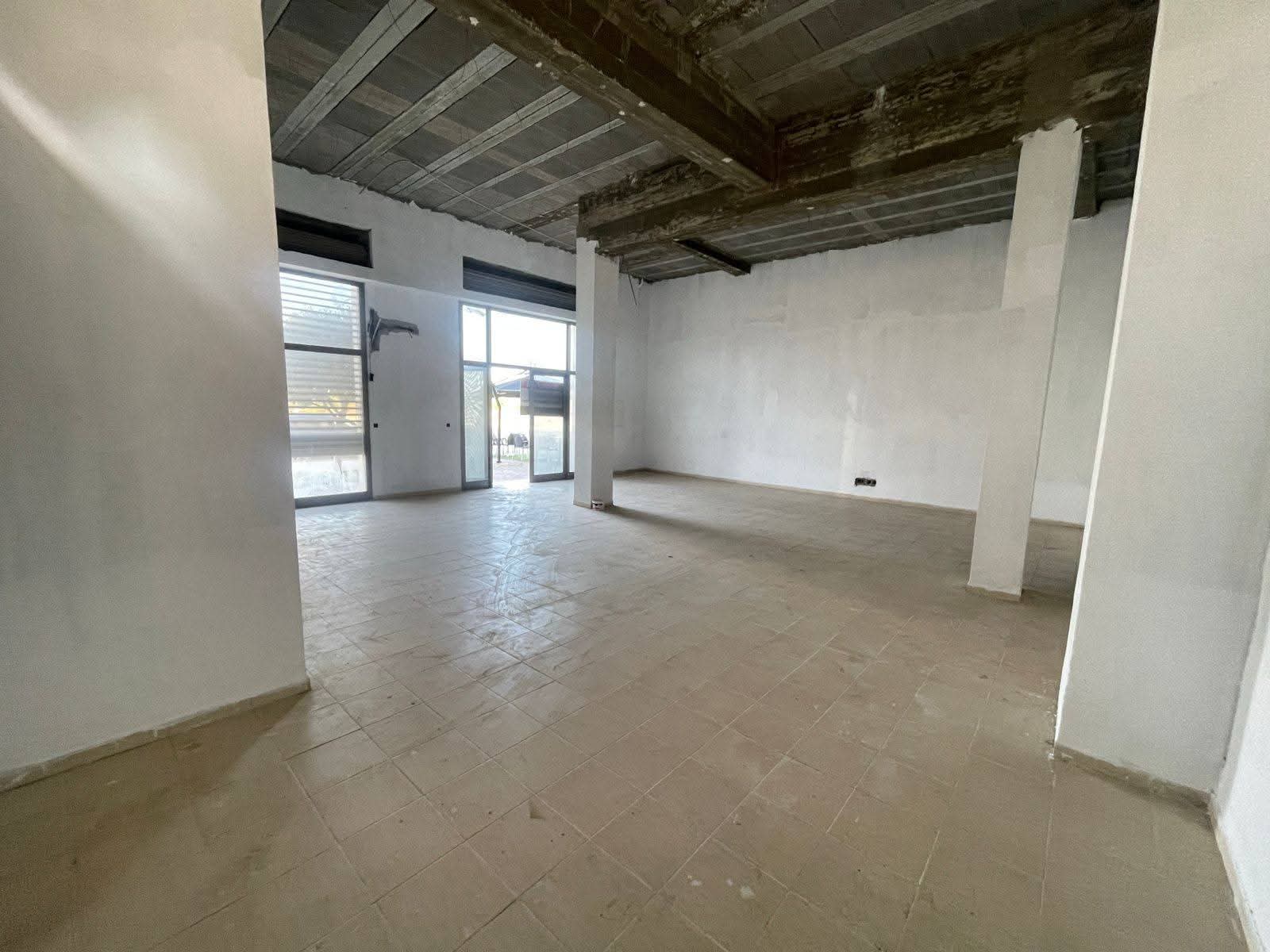 Ain Zaghouan&nbsp;Jardins de Carthage&nbsp;Bureaux & Commerces&nbsp;Surfaces&nbsp;Local commercial aux jardins de carthage