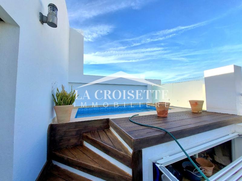 La Marsa&nbsp;Gammart&nbsp;Location&nbsp;Maisons&nbsp;Triplex s4 avec piscine � gammarth ztrl0106