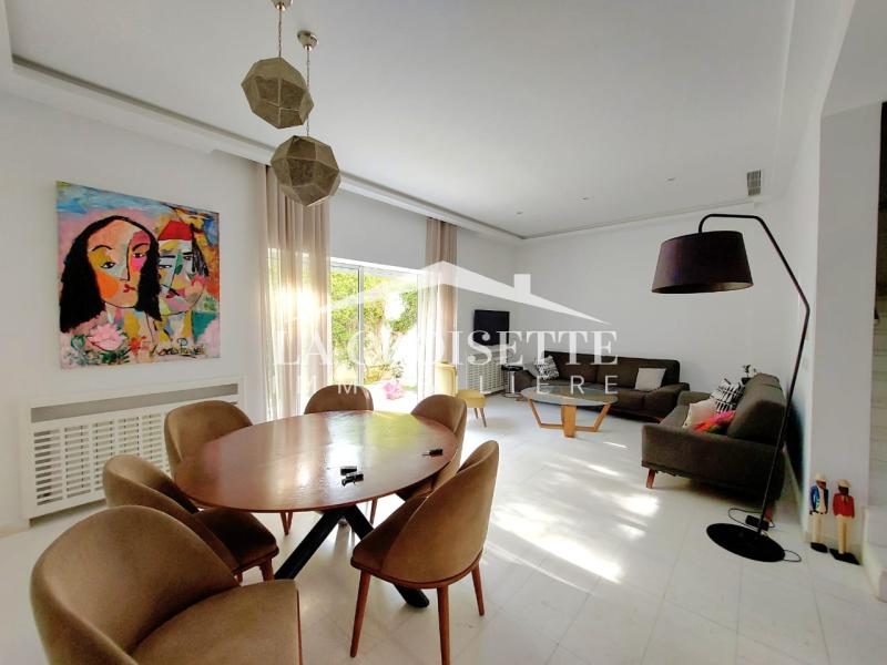 La Marsa&nbsp;Gammart&nbsp;Location&nbsp;Maisons&nbsp;Triplex s4 avec piscine � gammarth ztrl0106