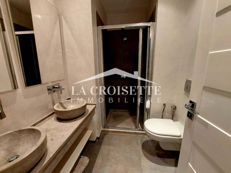 La Marsa&nbsp;Gammart&nbsp;Location&nbsp;Maisons&nbsp;Triplex s4 avec piscine � gammarth ztrl0106