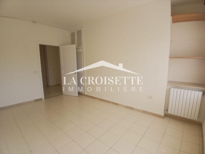 La Marsa&nbsp;Marsa Safsaf&nbsp;Location&nbsp;Duplex&nbsp;Duplex s4 avec terrasse � la marsa mdl0723