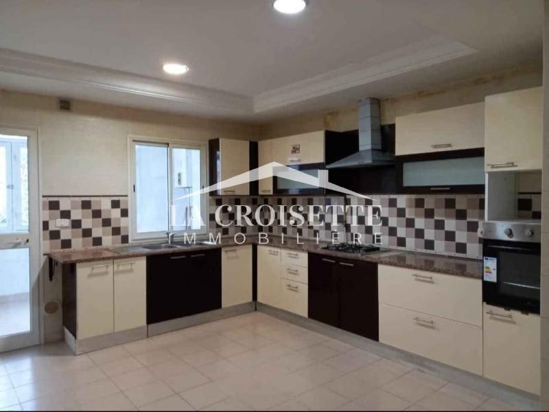 La Marsa&nbsp;Cite Des Juges 2&nbsp;Location&nbsp;Appart. 4 pi�ces&nbsp;Etage de villa s3 � la marsa zel0592