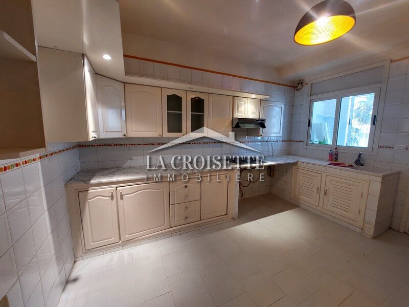 La Marsa&nbsp;Cite Du Stade&nbsp;Location&nbsp;Appart. 4 pi�ces&nbsp;Appartement s3 � la marsa mal2702