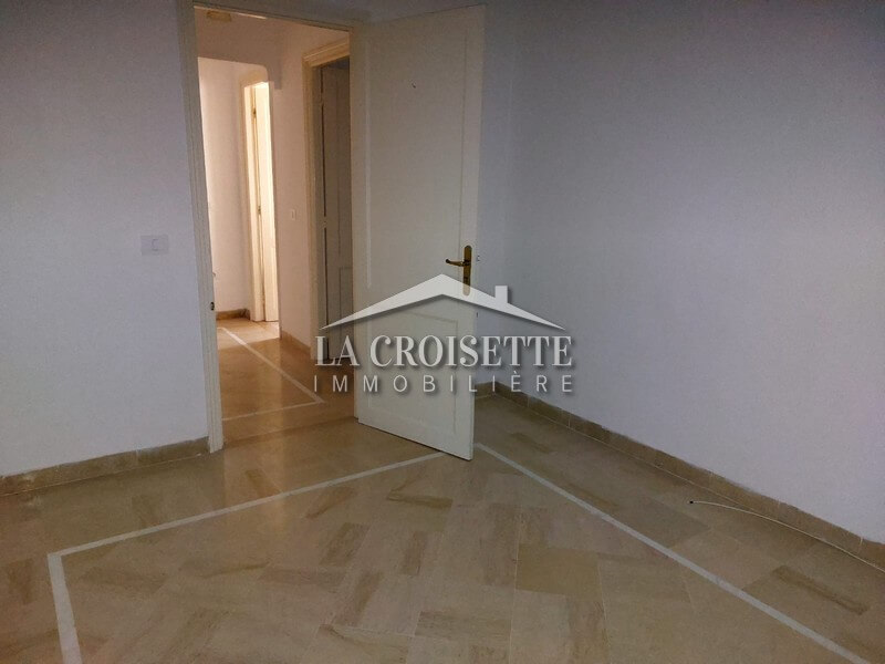 La Marsa&nbsp;Cite Du Stade&nbsp;Location&nbsp;Appart. 4 pi�ces&nbsp;Appartement s3 � la marsa mal2702