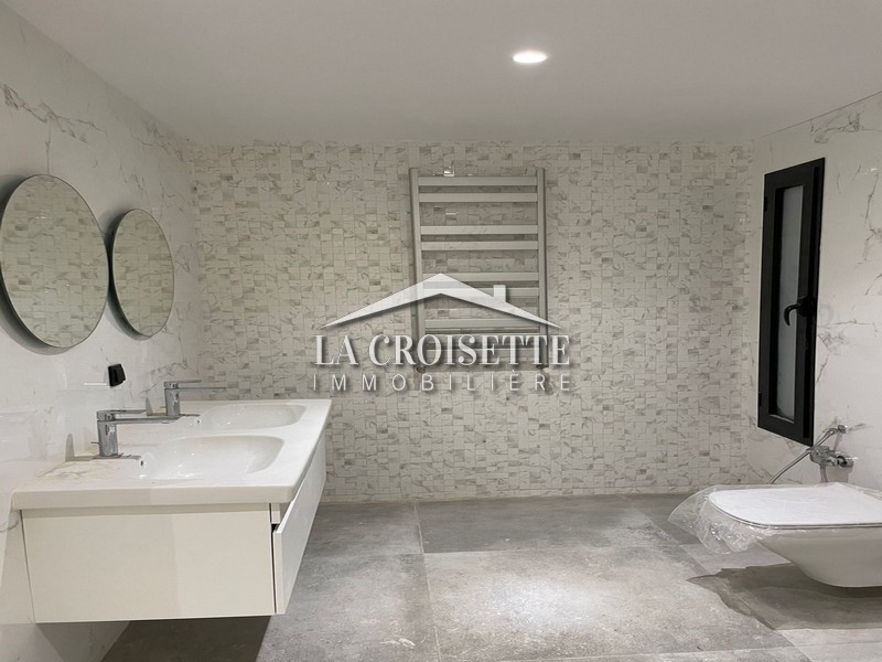 La Marsa&nbsp;Gammart&nbsp;Location&nbsp;Maisons&nbsp;Triplex s5 avec piscine � gammarth mdl0570