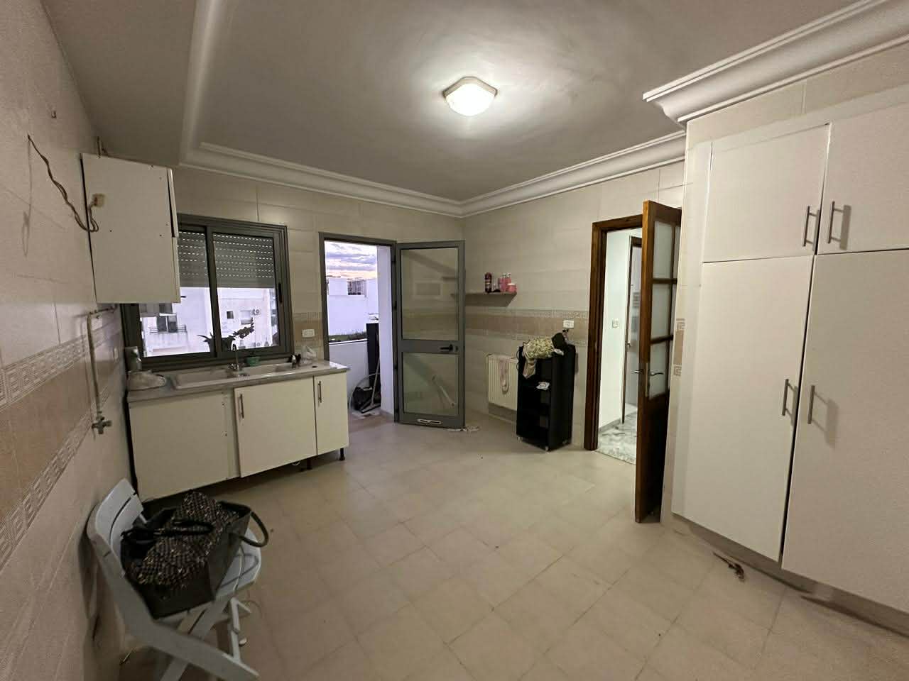 Ain Zaghouan&nbsp;Ain Zaghouan&nbsp;Location&nbsp;Appart. 3 pi�ces&nbsp;Hall plus 3 pieces