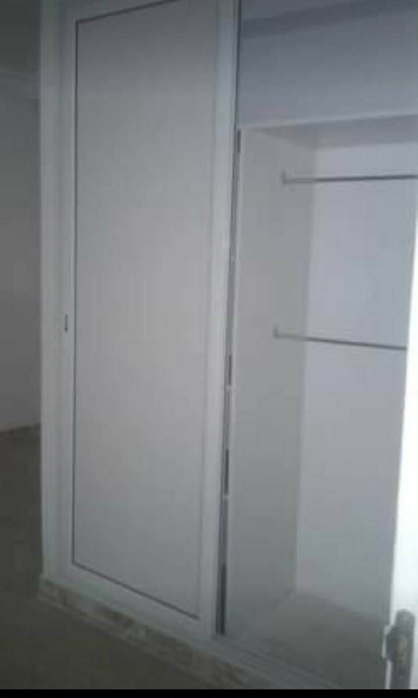 La Marsa&nbsp;Cite Bhar Lazreg&nbsp;Location&nbsp;Appart. 2 pi�ces&nbsp;S plus 2 propre