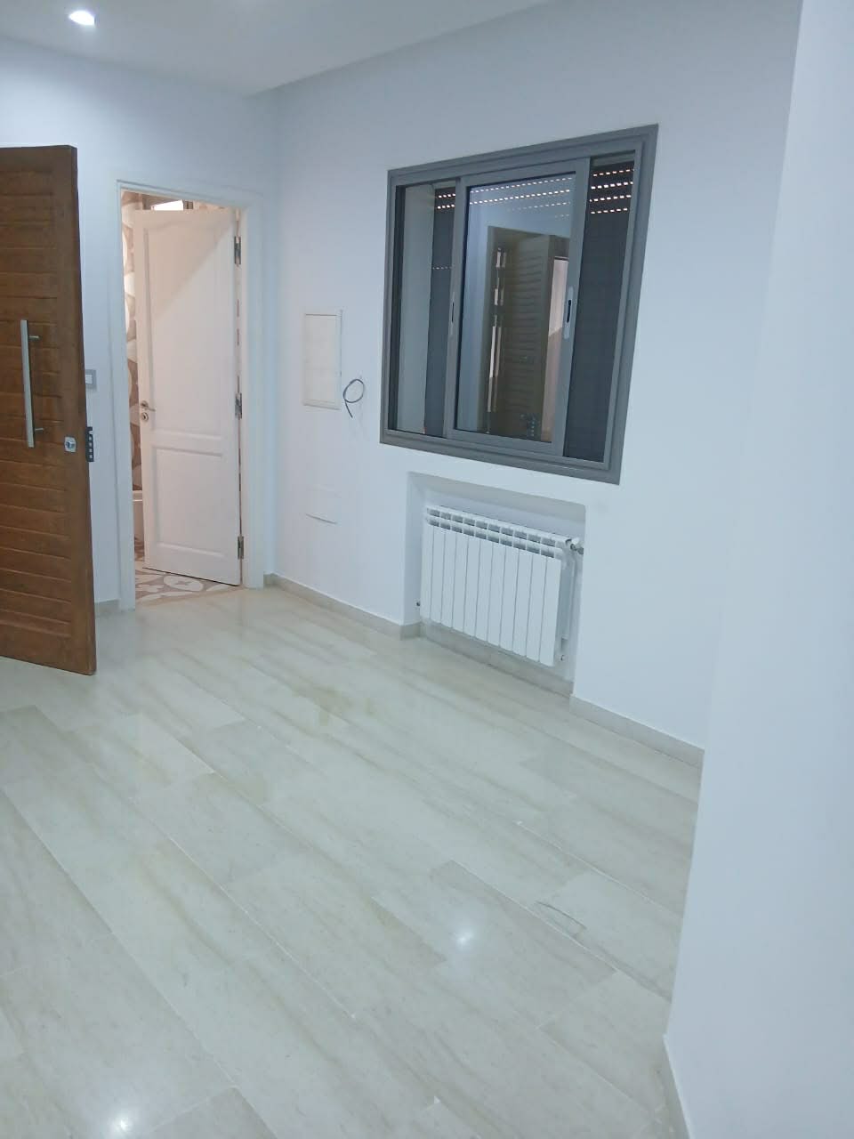 La Marsa&nbsp;Cite Bhar Lazreg&nbsp;Location&nbsp;Appart. 3 pi�ces&nbsp;S plus 3 neuf