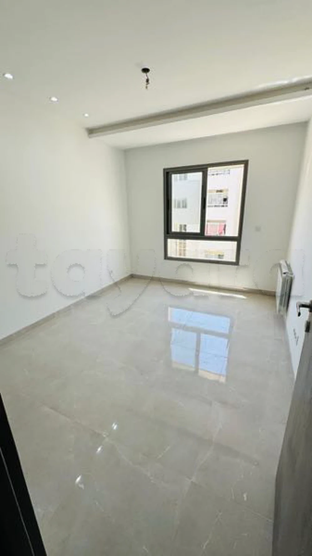 La Marsa&nbsp;El Aouina&nbsp;Vente&nbsp;Appart. 1 pi�ce&nbsp;S plus 1 neuf haut standing avec ppss