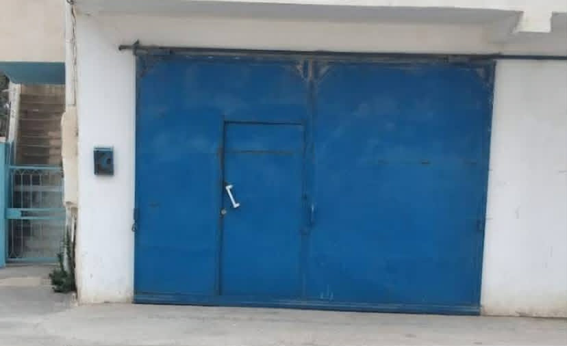 La Marsa&nbsp;El Aouina&nbsp;Location&nbsp;Autre&nbsp;Depot de 150 m
