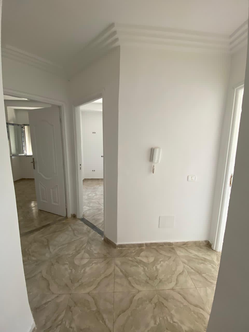 La Marsa&nbsp;Cite Bhar Lazreg&nbsp;Location&nbsp;Appart. 3 pi�ces&nbsp;S plus 3 avec balcon