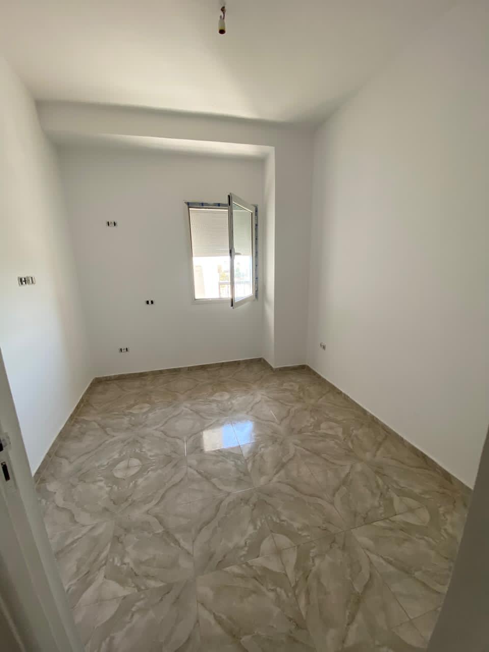 La Marsa&nbsp;Cite Bhar Lazreg&nbsp;Location&nbsp;Appart. 3 pi�ces&nbsp;S plus 3 avec balcon