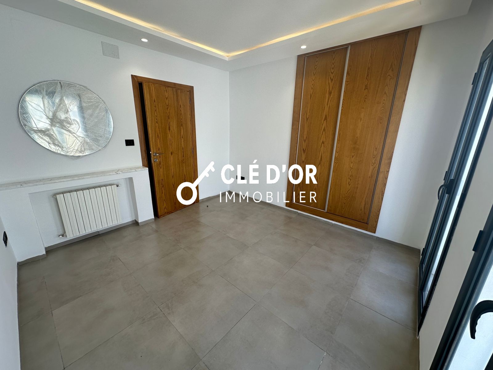 Ain Zaghouan&nbsp;Jardins de Carthage&nbsp;Location&nbsp;Appart. 4 pi�ces&nbsp;S3 au lac 1