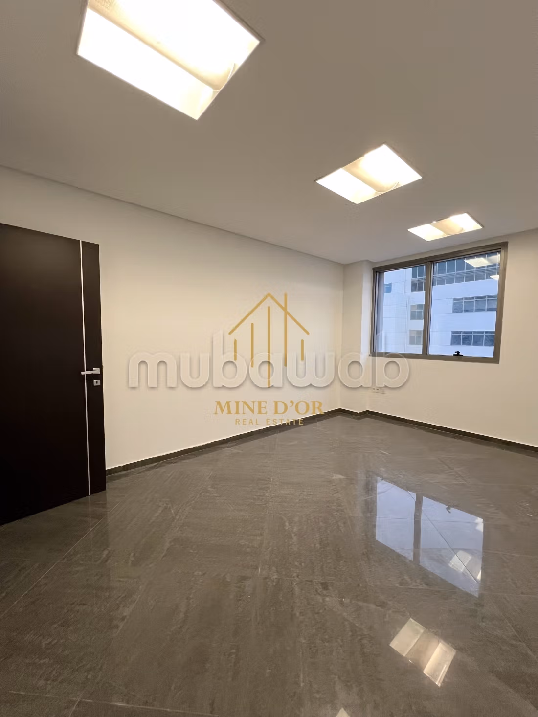 Cite El Khadra&nbsp;Zone urbaine nord&nbsp;Bureaux & Commerces&nbsp;Bureau&nbsp;Bureau h2 spacieux et haut standing