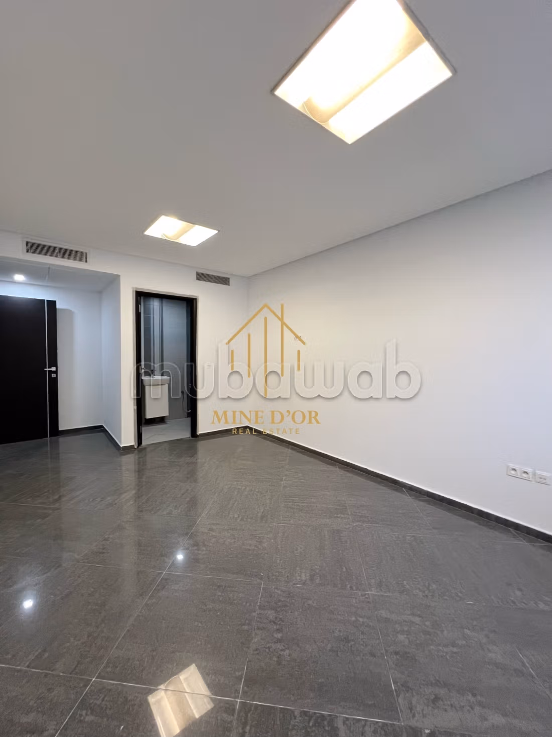 Cite El Khadra&nbsp;Zone urbaine nord&nbsp;Bureaux & Commerces&nbsp;Bureau&nbsp;Bureau h2 spacieux et haut standing