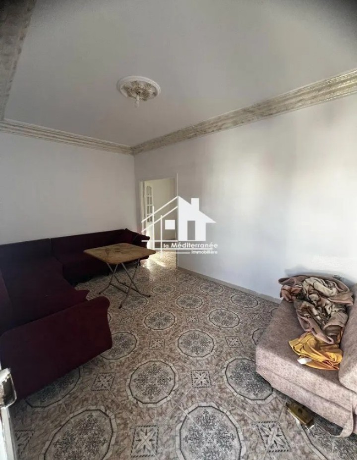 Ezzouhour (Tunis)&nbsp;Ezzouhour 4&nbsp;Location&nbsp;Appart. 3 pi�ces&nbsp;S1 avec hall vide
