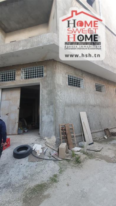 La Soukra&nbsp;La Soukra&nbsp;Location&nbsp;Autre&nbsp;D�pot lolla  � la soukra