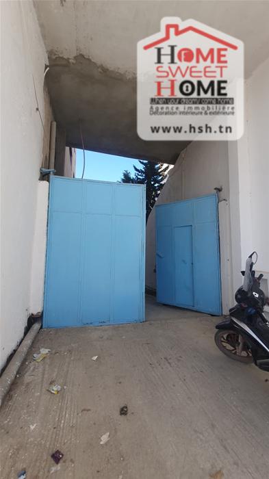 La Soukra&nbsp;La Soukra&nbsp;Location&nbsp;Autre&nbsp;D�pot lolla  � la soukra