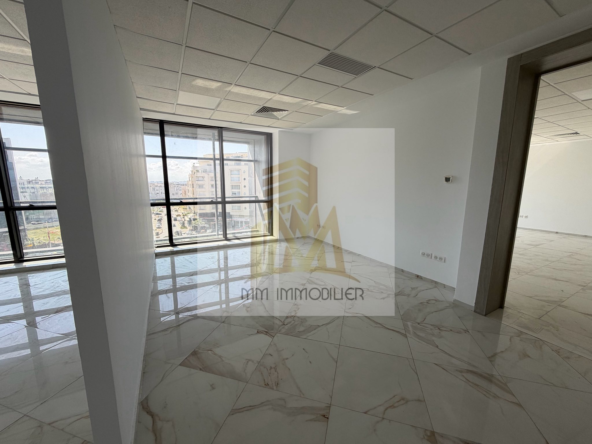 La Marsa&nbsp;Berge Du Lac&nbsp;Location&nbsp;Appart. 4 pi�ces&nbsp;Des bureaux