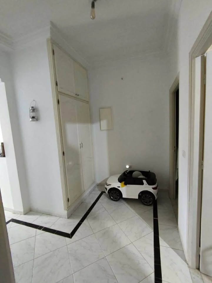 Mnihla&nbsp;Jardins d'el Menzah&nbsp;Location&nbsp;Appart. 3 pi�ces&nbsp;Rez de chauss�e s3 avec entr�e ind�pendante