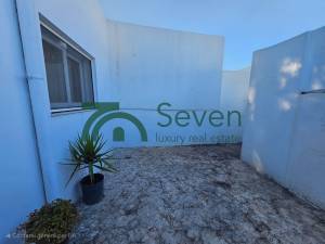 La Soukra&nbsp;Chotrana 2&nbsp;Location&nbsp;Appart. 1 pi�ce&nbsp;Un bureau h1  la soukra ref457a