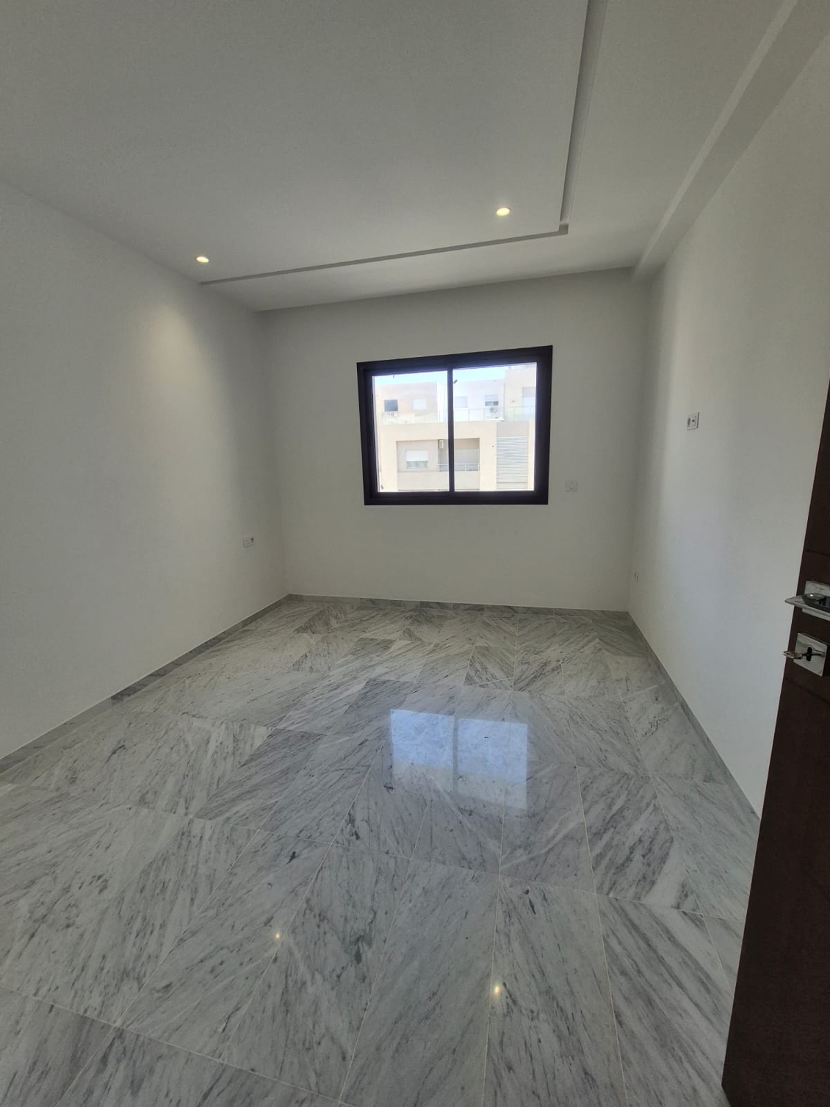La Marsa&nbsp;El Aouina&nbsp;Location&nbsp;Appart. 2 pi�ces&nbsp;Appartement s1 pr�s clinique soukra