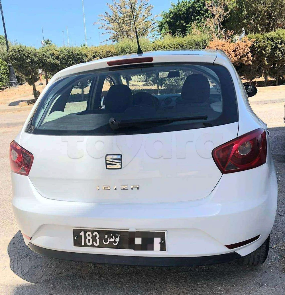 Raoued&nbsp;Ariana Essoughra&nbsp;Seat&nbsp;Ibiza&nbsp;Seat ibiza 5cv
