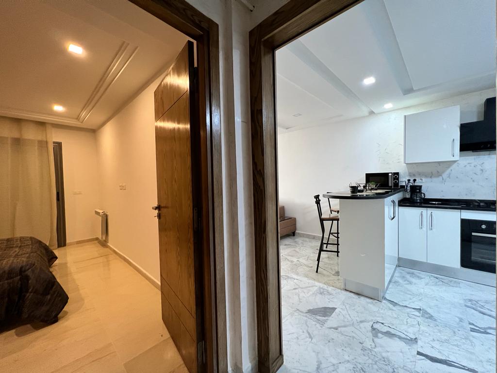 Ariana Ville&nbsp;Cite Ennasr 1&nbsp;Location&nbsp;Appart. 2 pi�ces&nbsp;S1 meubl� lux