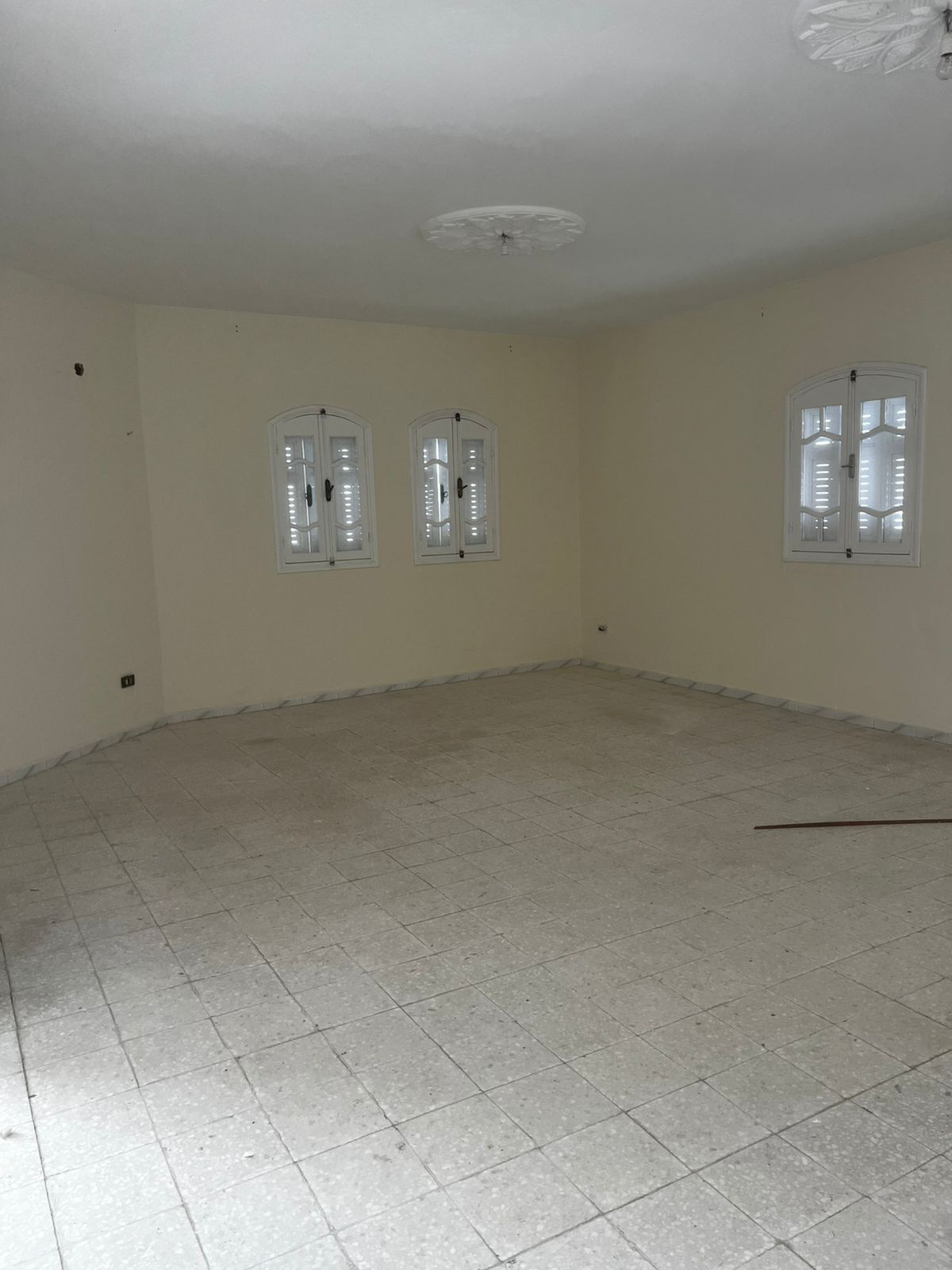 Mornag&nbsp;Mornag&nbsp;Location&nbsp;Appart. 4 pi�ces&nbsp;Etage s4 a mornag