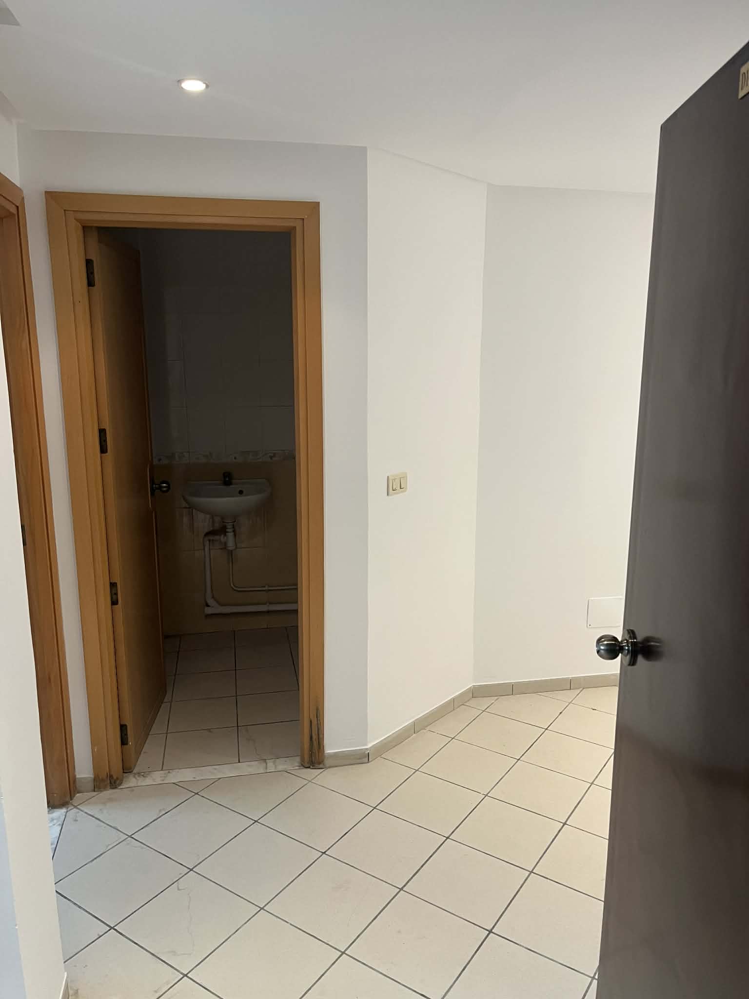 El Menzah&nbsp;Tunis Belvedere&nbsp;Bureaux & Commerces&nbsp;Bureau&nbsp;Bureau rue de canada