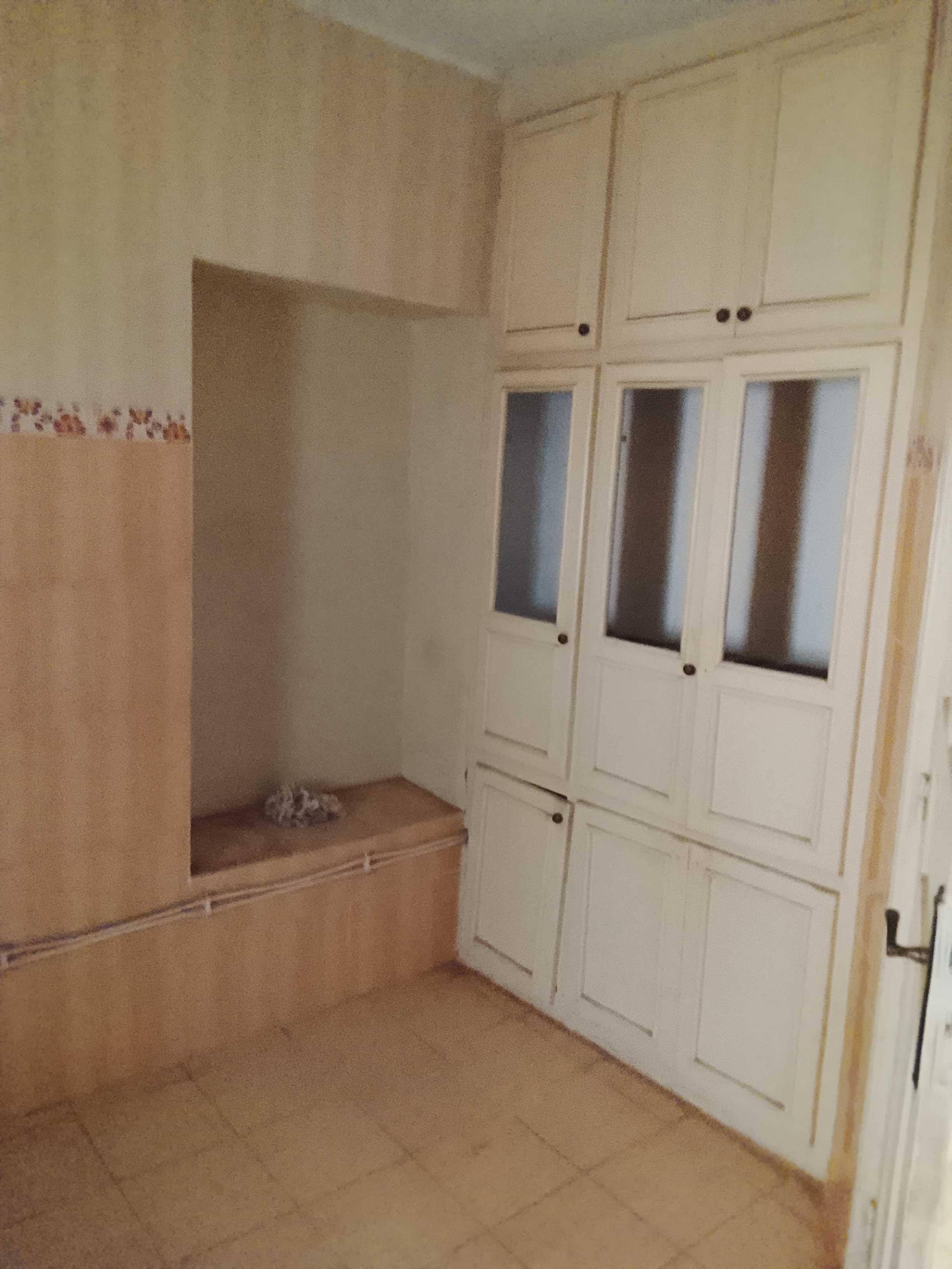 El Hencha&nbsp;El Hencha&nbsp;Location&nbsp;Appart. 1 pi�ce&nbsp;Petite maison  la hencha  sfax